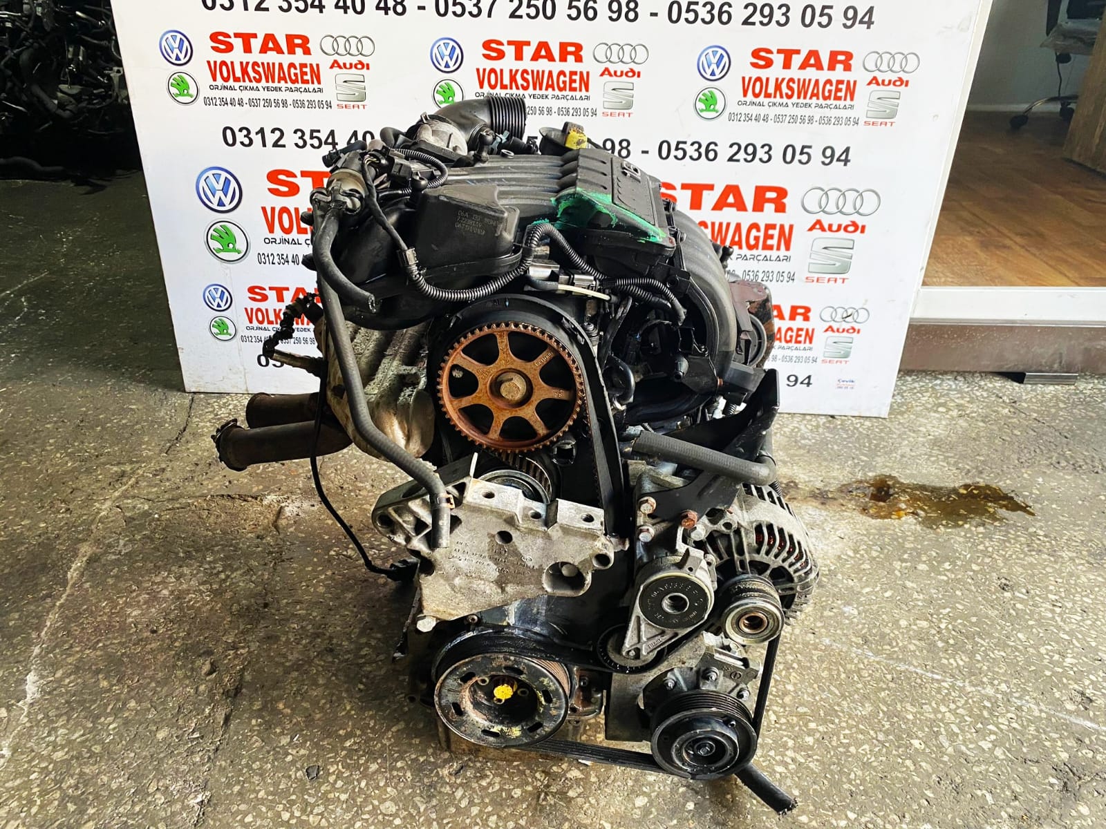 1.6 BSE-BGU KOMPLE ÇIKMA YEDEK MOTOR ORJİNAL BSE-BGU SİLİNDİR KAPAĞI EMME MANİFOLD BOĞAZ KELEBEĞİ BLOK KRANK MİLİ KLİMA KOMPRESÖR STAR VOLKSWAGEN GÜVENCESİYLE STOKLARIMIZDA