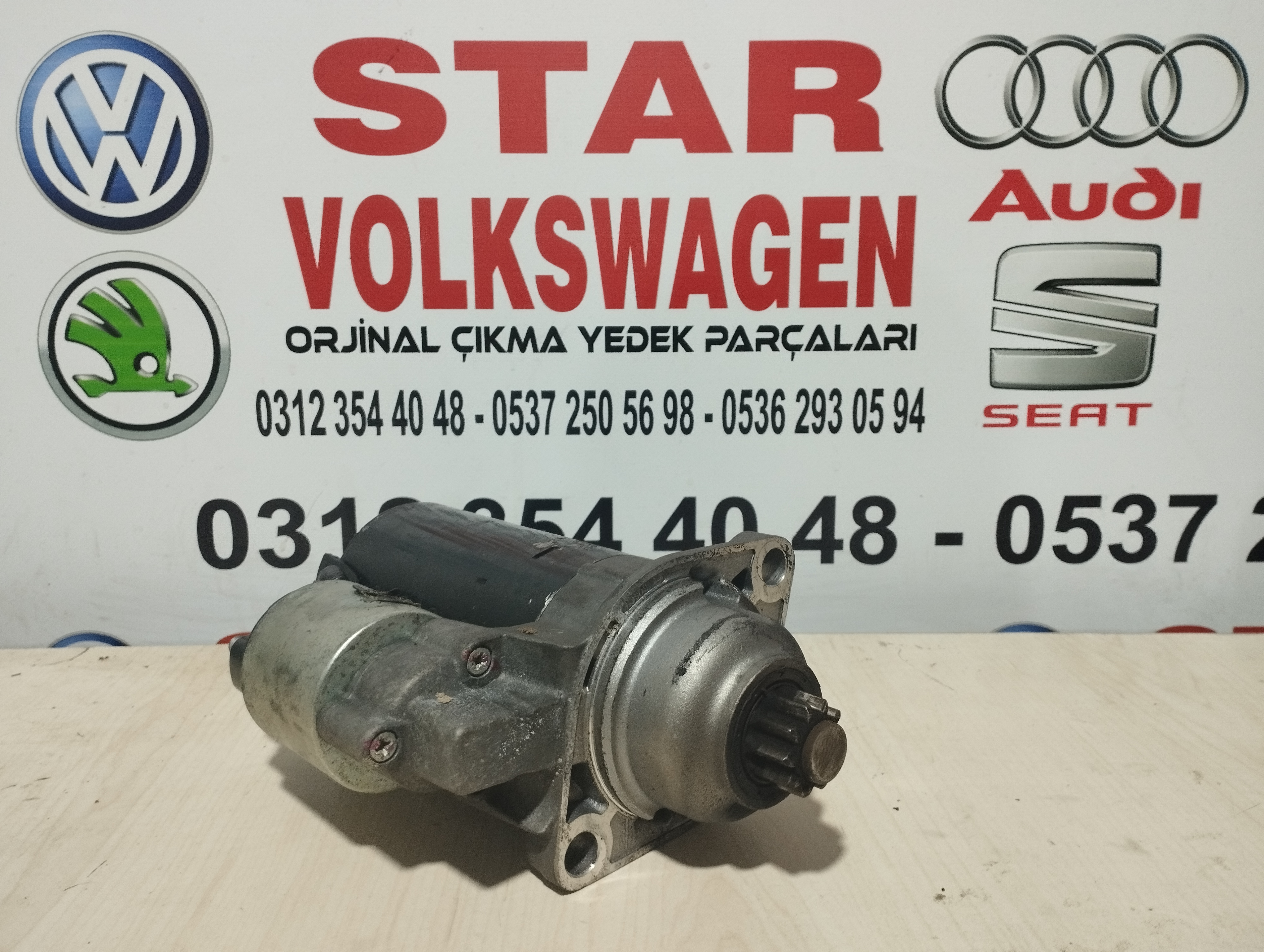 Bora golf 1.9 çıkma marş dinamosu marş motoru motordan sökme orjinal çıkma bora golf 1.9 çıkma motor ve parçaları elimizde mevcuttur aynı gün kargo star Volkswagen çıkma parça